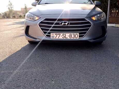 Hyundai Elantra 2017