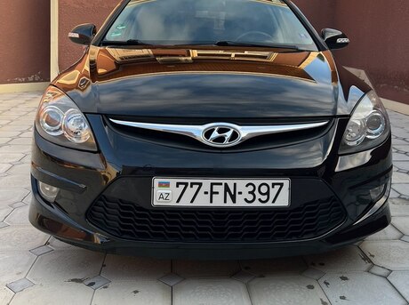Hyundai i30 2011