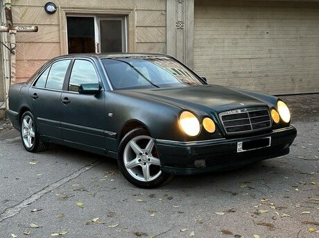 Mercedes E 230 1996