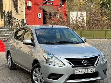 Nissan Sunny 2015