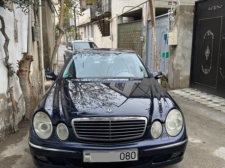 Mercedes E 240 2004