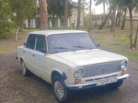 LADA (VAZ) 21011 1986