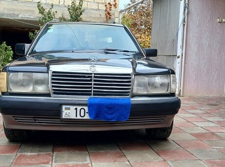 Mercedes 190 1992