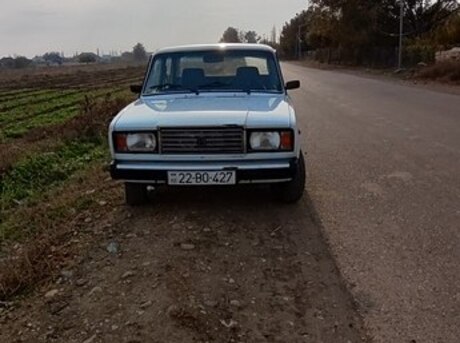 LADA (VAZ) 2107 2004