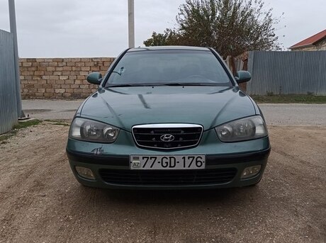 Hyundai Elantra 2002