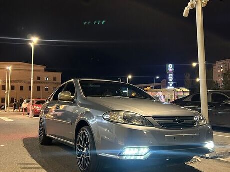 Daewoo Gentra 2014