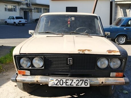 LADA (VAZ) 2106 1988