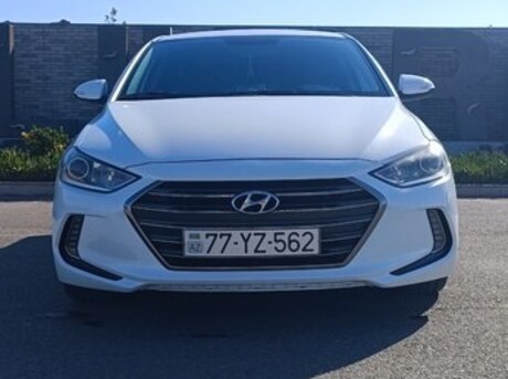Hyundai Elantra 2016