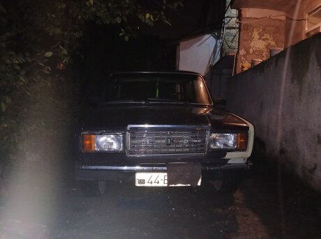 LADA (VAZ) 2107 2005
