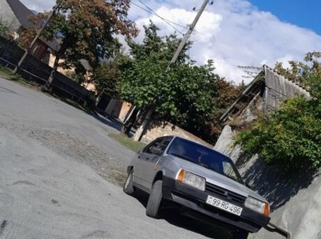LADA (VAZ) 21099 2002