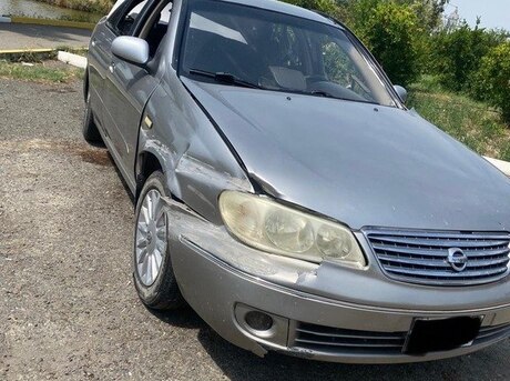 Nissan Sunny