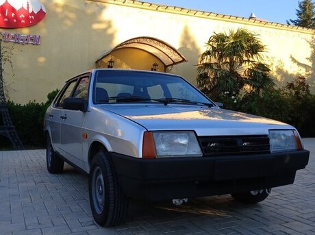 LADA (VAZ) 21099 1999