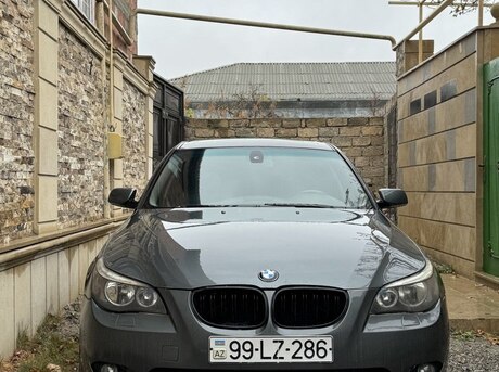 BMW 520 2003