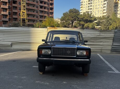 LADA (VAZ) 2107 2010