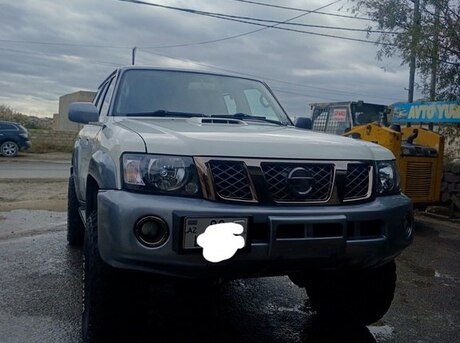 Nissan Patrol 2010