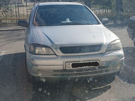 Opel Astra 2005