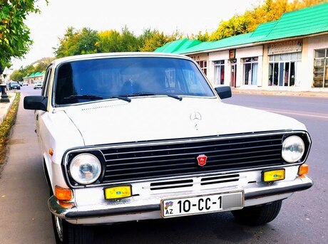GAZ 24-10 1988