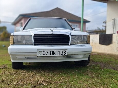 Mercedes 190 1992