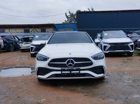 Mercedes C 270 2023