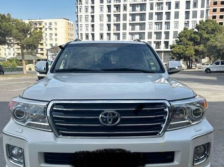 Toyota Land Cruiser 2012
