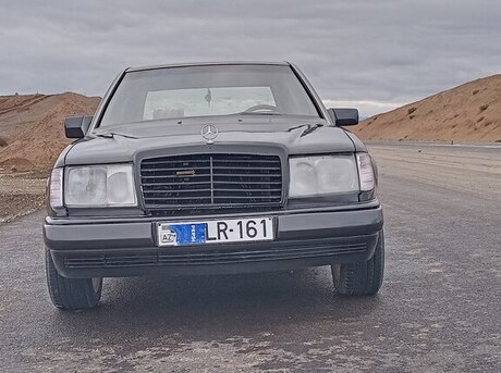 Mercedes E 300 d 1991