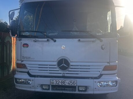 Mercedes Atego 815 1999