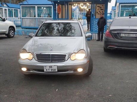 Mercedes C 240 2001