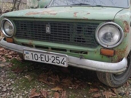 LADA (VAZ) 21011 1982