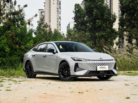 Changan Uni-V iDD