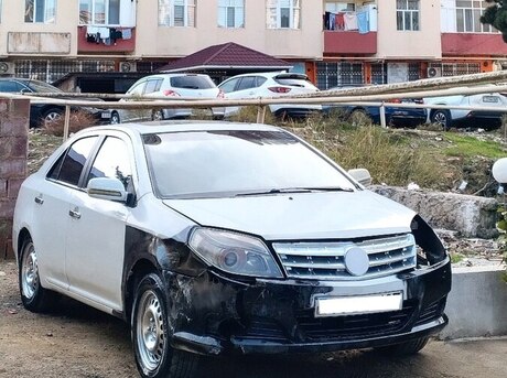 Geely MK 2013