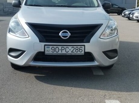 Nissan Sunny 2015