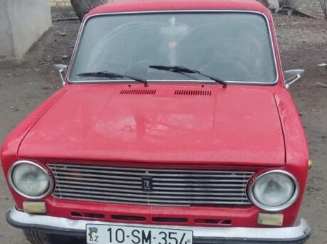 LADA (VAZ) 21011 1985