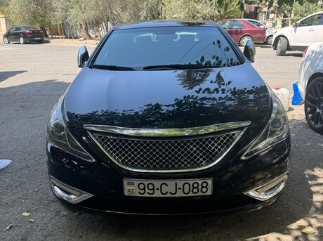 Hyundai Sonata 2010