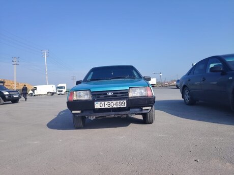 LADA (VAZ) 21099 2000