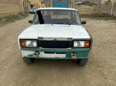 LADA (VAZ) 2107 2004