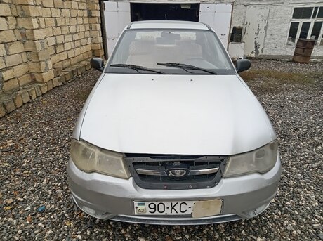Daewoo Nexia 2010