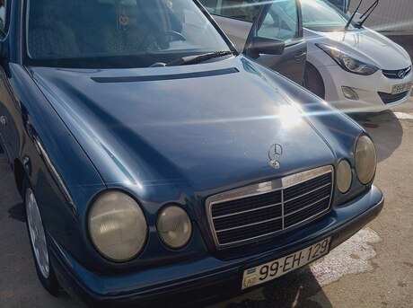Mercedes E 220 d 1999