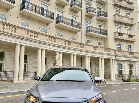 Hyundai Elantra 2016