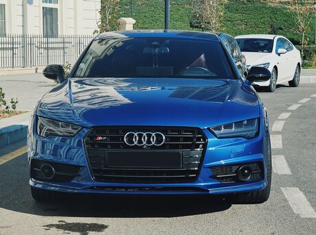 Audi S7