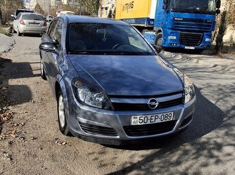 Opel Astra 2004