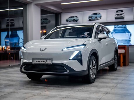 Wuling Starlight S