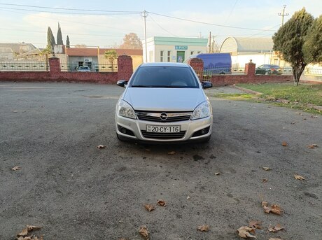 Opel Astra 2007