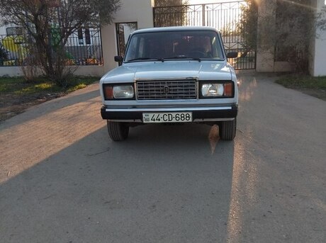 LADA (VAZ) 2107 2010