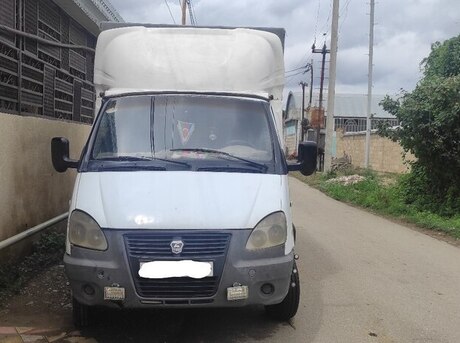 GAZ 330200 2005