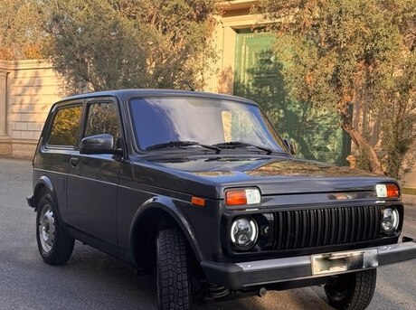 LADA (VAZ) Niva 2022