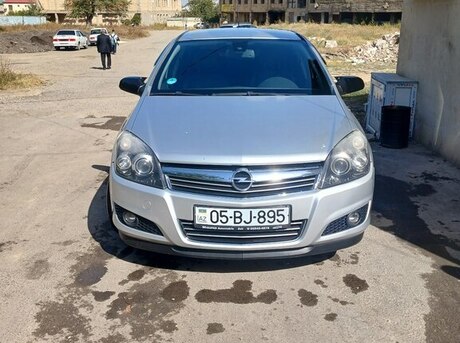 Opel Astra 2009