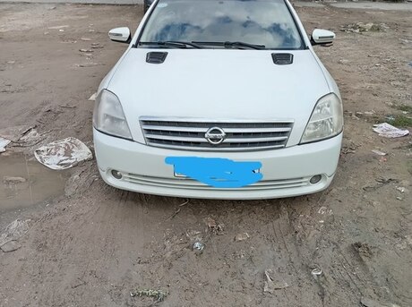 Nissan Teana 2003