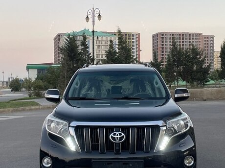 Toyota Land Cruiser Prado 2013