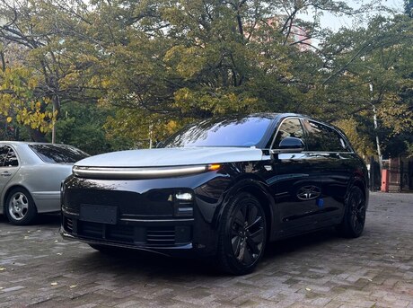 Li Auto L7 2025