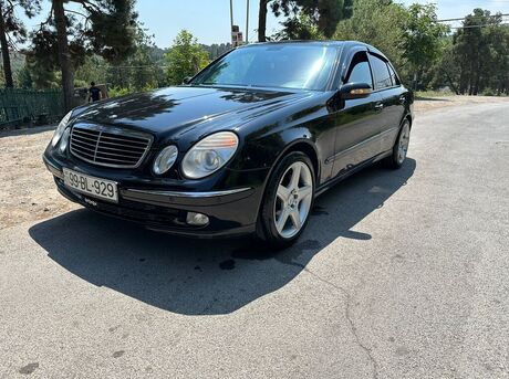 Mercedes E 220 d 2003
